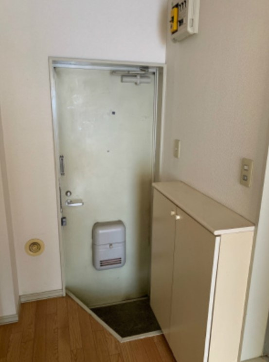 フェリース戸田公園の玄関