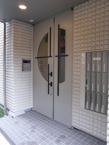 ＫＡＵＨＡＬＥ－Ｋのロビー|オートロック