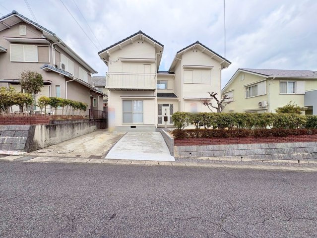 草津市若草7丁目　中古戸建て