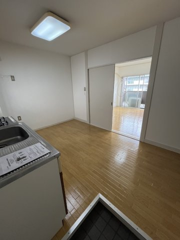 第一長門ビル【おとり物件なし】#学生・社会人にオススメ！初期費用分割払いOK！の玄関