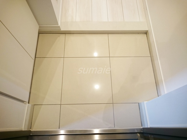 ルフレ赤羽サウスの収納|下駄箱の中は、この様になっております☆