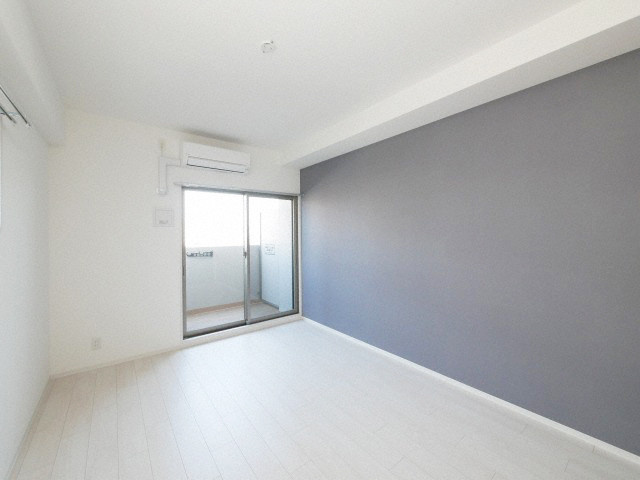 リヴィアス難波ルノンの居間・リビング