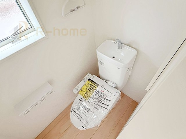 結城市結城第43-II期　新築戸建て　2号棟のトイレ