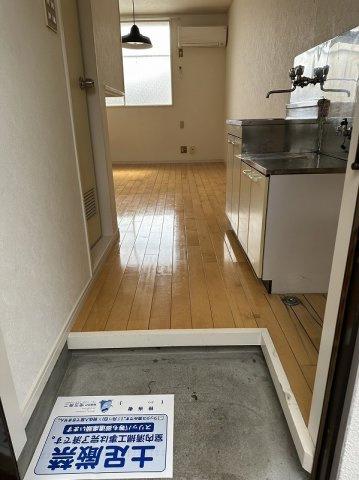 【玄関】 | 別部屋の写真です。