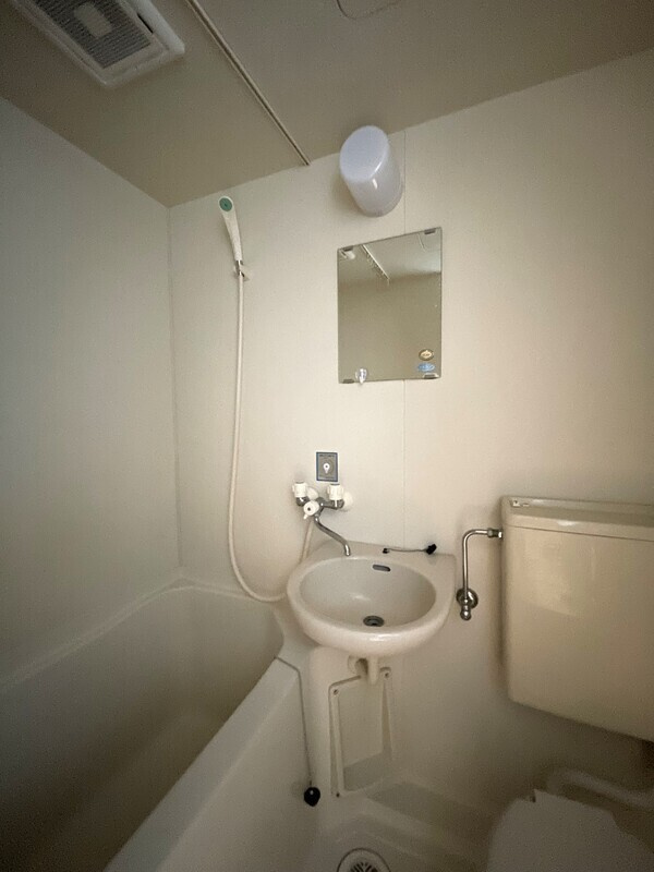 ブロブランの独立洗面台|※別号室の参考写真です