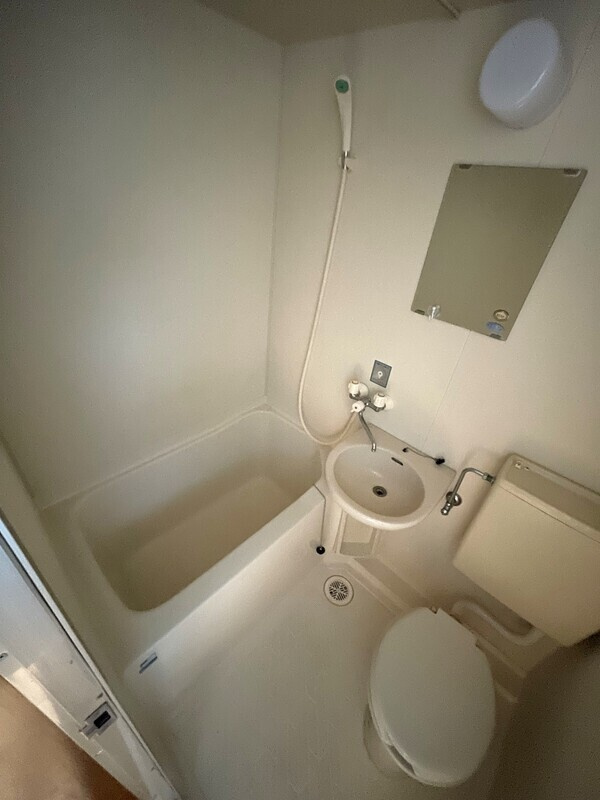 ブロブランの浴室|※別号室の参考写真です