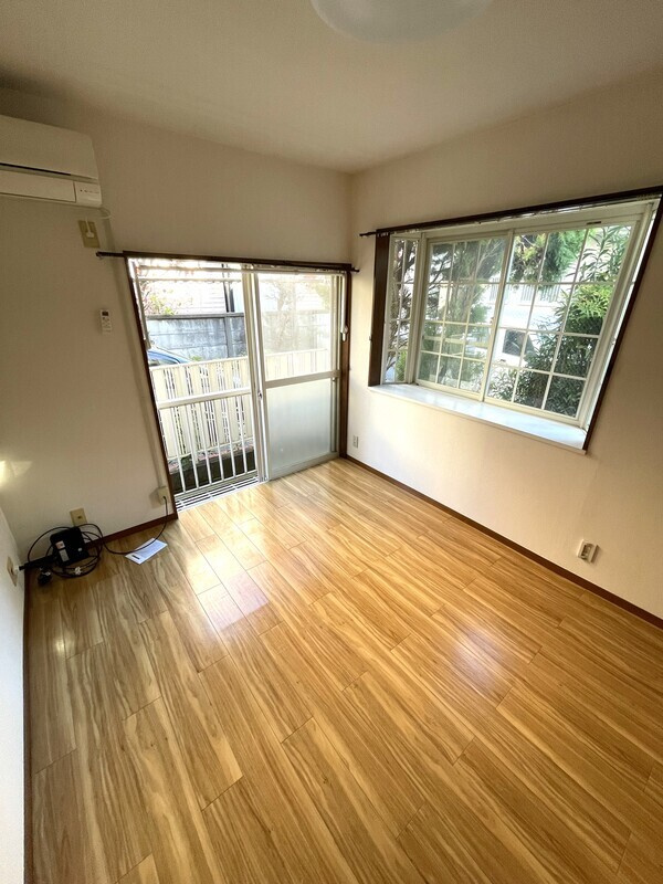 ブロブランの居間・リビング|※別号室の参考写真です