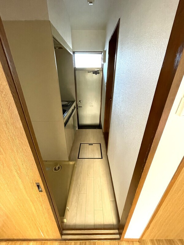 ブロブランの玄関|※別号室の参考写真です