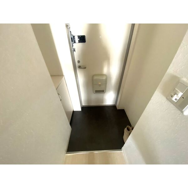 レジデンスＭ姫路の玄関