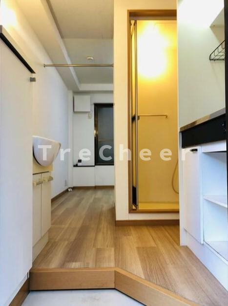 オノラインビルの玄関