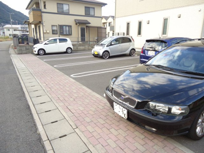 【駐車場】 | グランドメゾン水呑 A棟