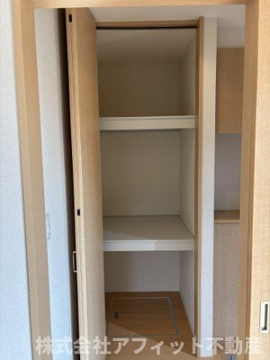 【その他】 | グランドメゾン水呑 A棟 | 屋根付き駐輪場