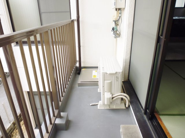 秋定マンションのバルコニー