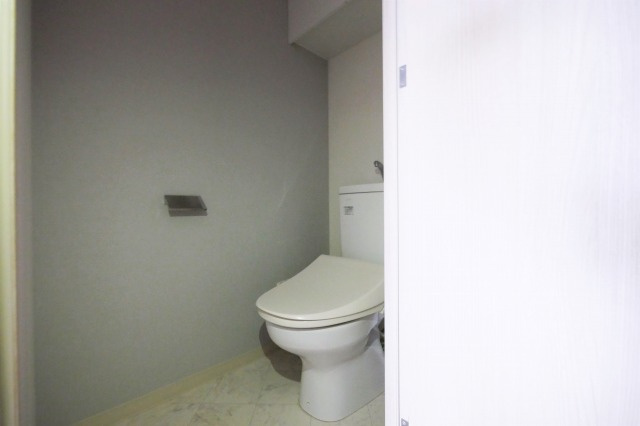 ＬａＤｏｕｃｅｕｒ九条のトイレ