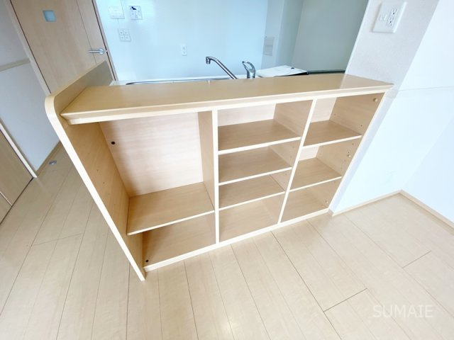 ベルトーネの収納|カウンター下は棚収納！
