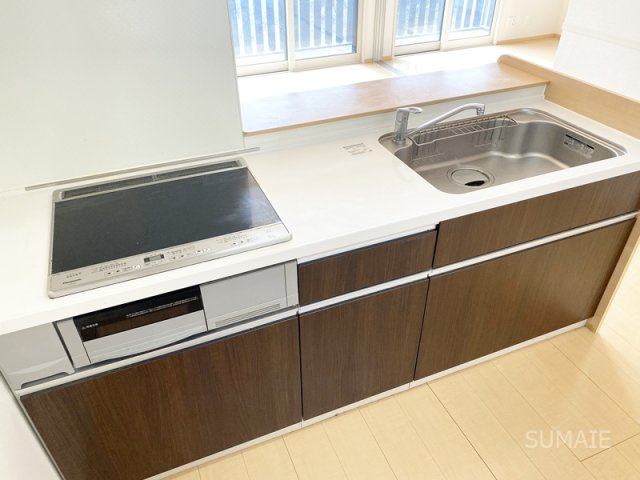 ベルトーネのキッチン|グリル付きのIHコンロです！