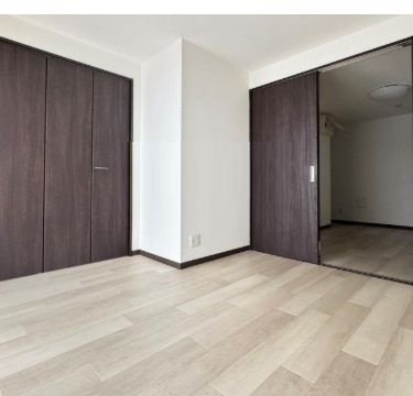 【内装】 | 嶌崎ビル | 内装は落ち着いています