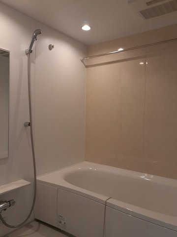 ベル　アルブルⅡの浴室