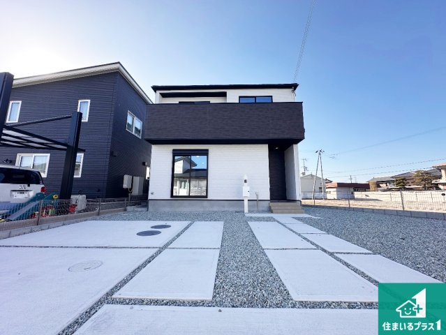 加古川市八幡町上西条　新築一戸建ての外観|安心の10年保証！外観を美しく保ち、雨水で汚れを落とします！気になることがありましたら、お気軽にお問い合わせください！