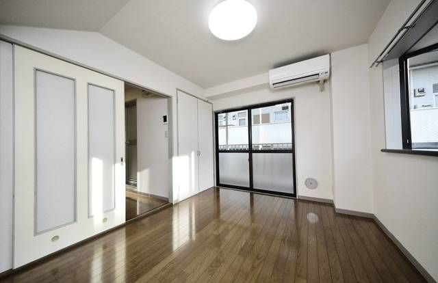 アナトリアコーポの洋室