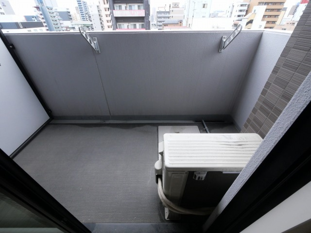 LUMINOUS桜川のバルコニー