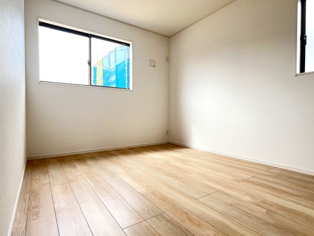 ●亀山市羽若町第1 新築戸建【全4棟】の洋室