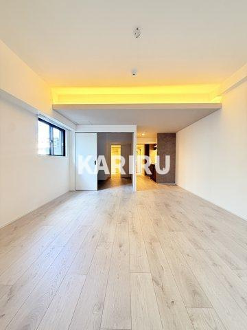 GLAM　STELLA松屋町の居間・リビング