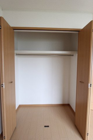 ウィステリア池下の収納