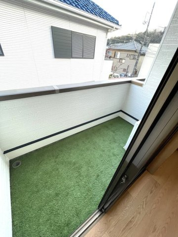 ホームズ大久保のバルコニー