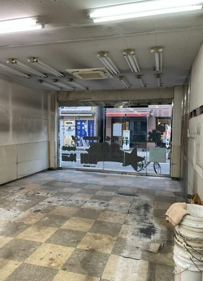 板橋区大山東町の店舗事務所の内装