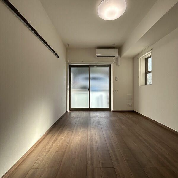 乾月（Ｋｅｎｇｅｔｓｕ）の居間・リビング