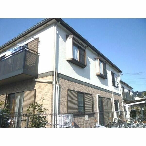 エステートピア武蔵浦和のエントランス