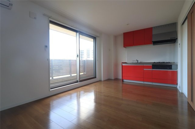 アーバンスタイルの居間・リビング