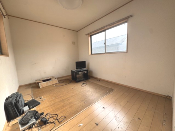 保育園目の前！小山市若木町の中古戸建の洋室|ゆったりした洋室です