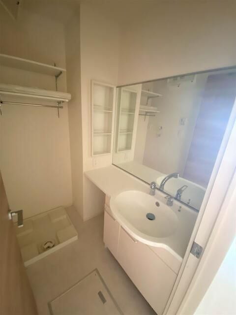 BELL HOUSEの洗面所