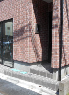 【エントランス】