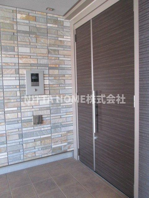 スタジオーネ駅南のエントランス|オートロック完備！