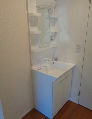 グランドール大和田の洗面所|※同施工別物件参考写真