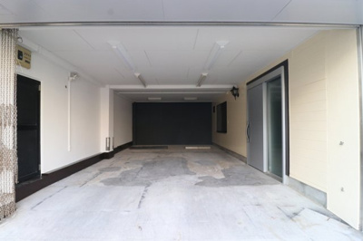 【駐車場】 | 青山店舗事務所