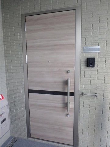 ラ・ルーチェ上田レジデンスの玄関