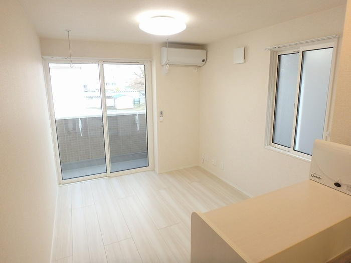 ラ・ルーチェ上田レジデンスの居間・リビング