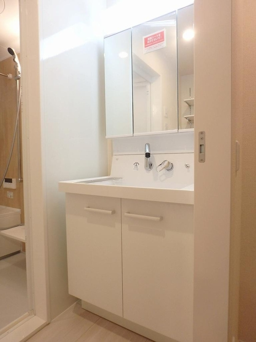 ラ・ルーチェ上田レジデンスの洗面所