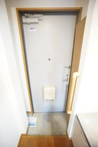 メゾン２１の玄関