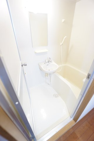 メゾン２１の浴室