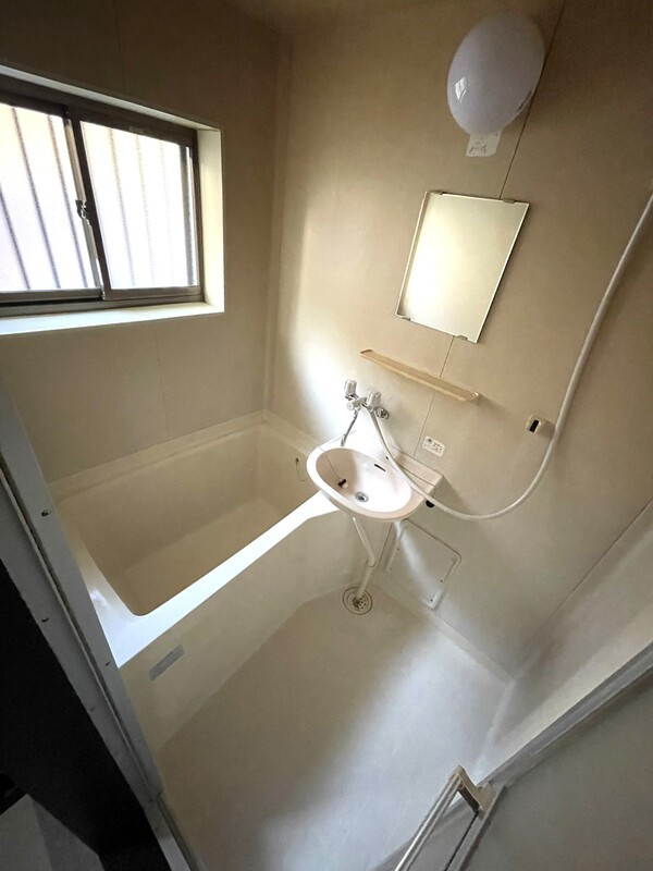 リヴェール大久保の浴室