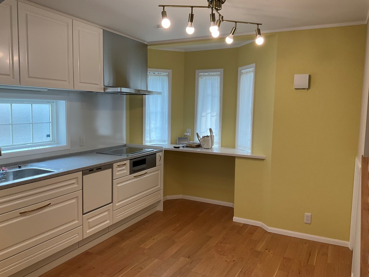 野崎戸建のキッチン