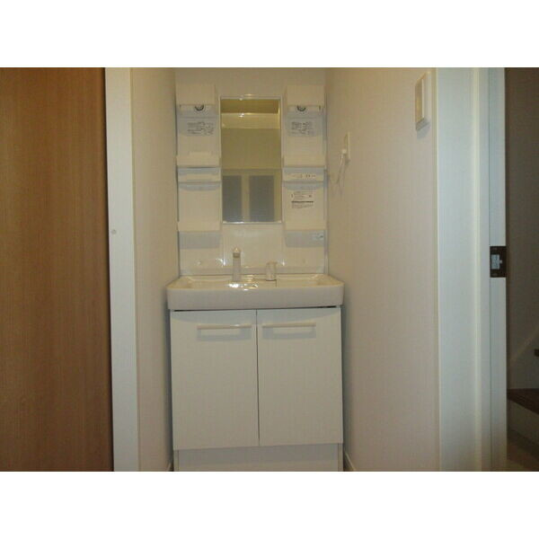 フォレストⅠの洗面所