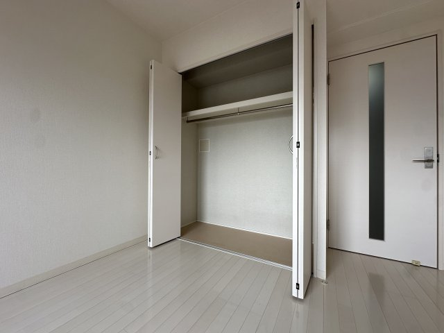 グランジュテ住吉の収納