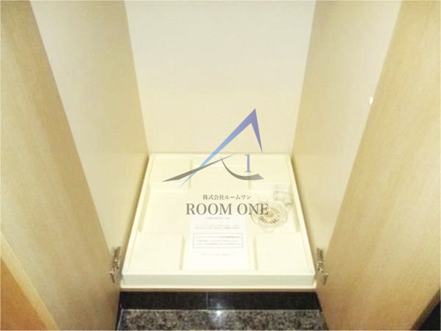 ルーブル五反田弐番館の設備|洗濯機置場です。