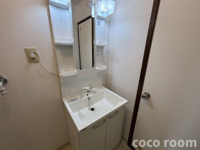 聖マンションⅠの独立洗面台
